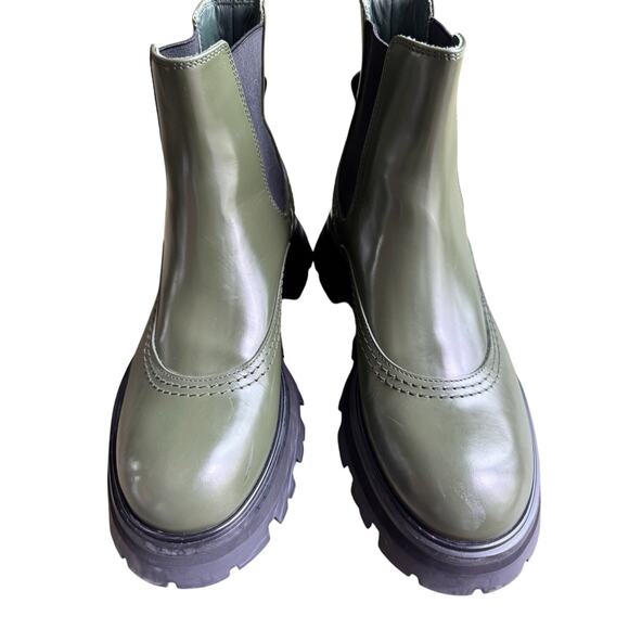 ALEXANDER MCQUEEN Chelsea Boots 37.5 Army Green Lug Sole Leather Italy